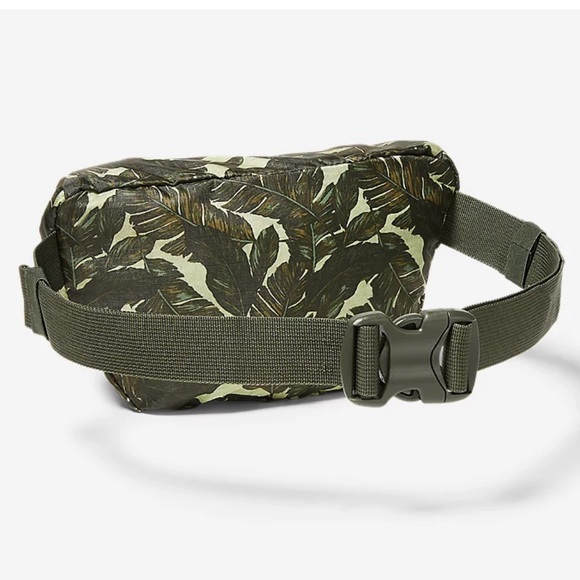 NWT Fanny Pack Stowaway Belt Bag - Picture 3 of 11